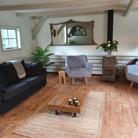 Op Stolk 度假居 *